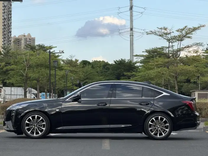 Cadillac CT5 2025 Model 28T Lincoln Town Sports Edition – фото 4