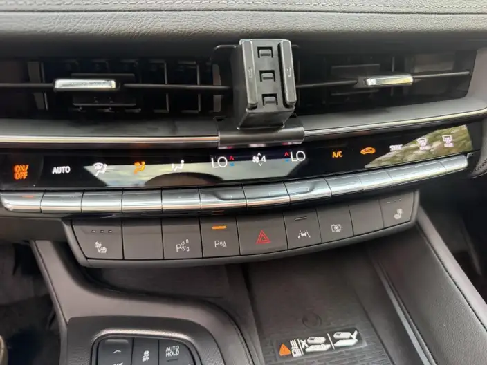 Cadillac CT5 2025 Model 28T Lincoln Town Sports Edition – фото 9