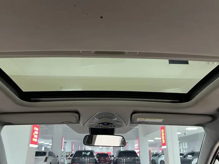 Toyota C-HR 2023 Model 2.0L Comfort Edition – фото 9