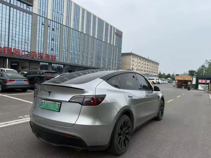Model Y 2022 Model Rear-wheel drive version – фото 6