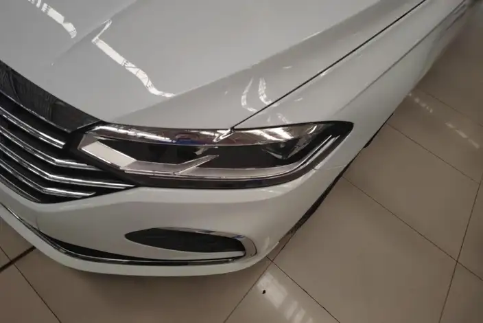 Volkswagen Lavida 2023 Model 1.5L Automatic Five million editions – фото 5