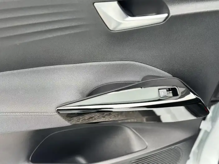 Volkswagen ID.3 2023 Model L Class Model Pure Smart Edition – фото 9