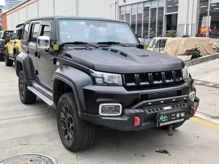 BAIC BJ40 2023 Model 2.0D Automatic 4WD Blade Hero Edition Warrior Model – фото 3
