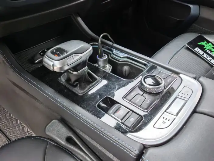 BAIC BJ40 2023 Model 2.0D Automatic 4WD Blade Hero Edition Warrior Model – фото 9