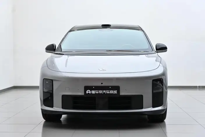 Li Auto i6 2025 Model 2WD Standard Edition – фото 2
