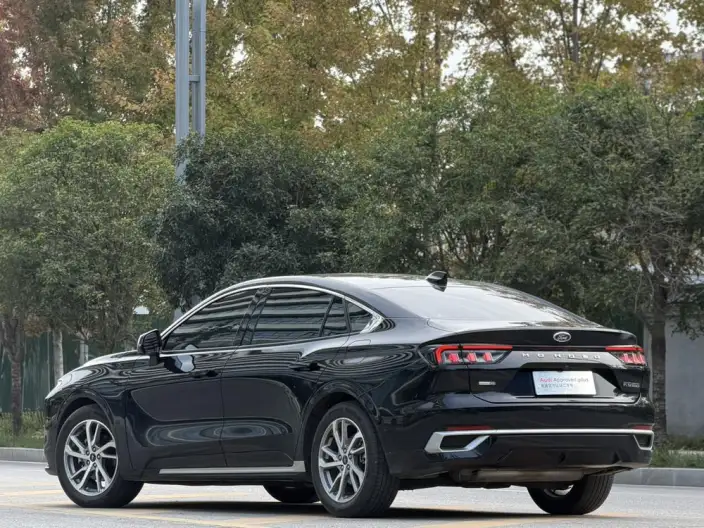 Ford Mondeo 2022 Model EcoBoost 245 Luxury Model – фото 3