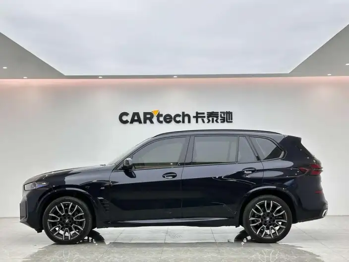 BMW X5 2023 Model xDrive40Li M Sports Night Set – фото 4