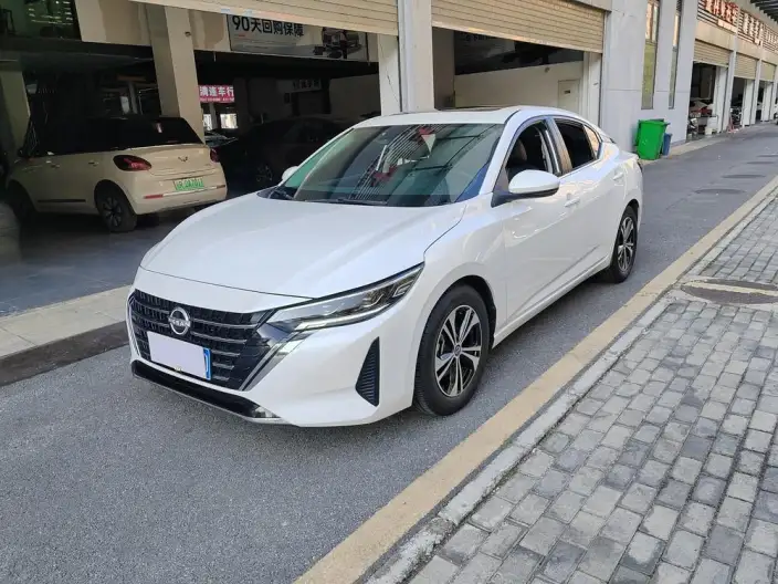 Nissan Sylphy 2023 Model 1.6L CVT Yuexiang Edition – фото 1