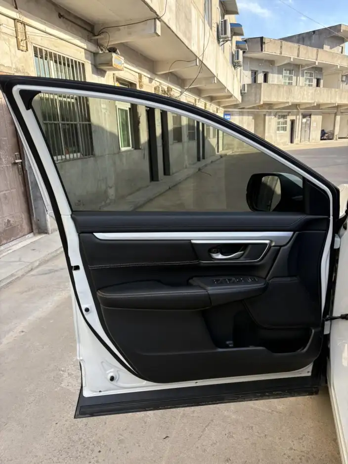 Honda CR-V 2020 Model Dazzling Edition 240TURBO CVT 2WD Comfort Edition – фото 9