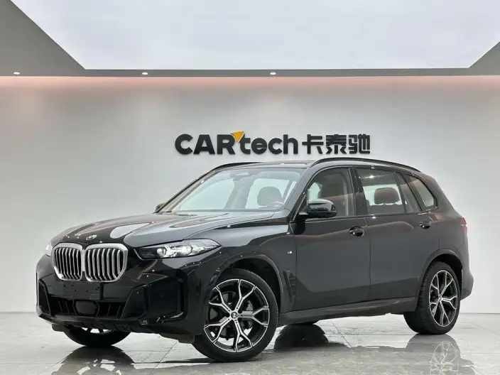 BMW X5 2023 Model xDrive30Li Exclusive Model M Sports Night Set – фото 1