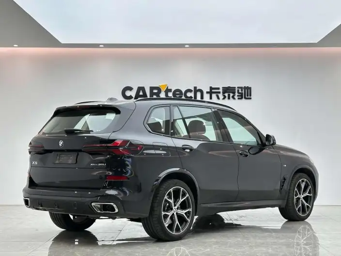 BMW X5 2023 Model xDrive30Li Exclusive Model M Sports Night Set – фото 7