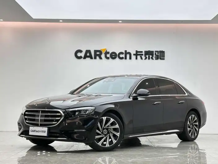 Mercedes-Benz E-Class 2024 Model E 300 L Luxury Model sedan – фото 1
