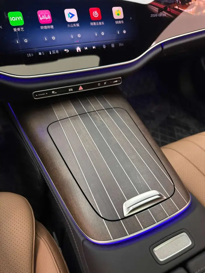 Mercedes-Benz E-Class 2024 Model E 300 L Luxury Model sedan – фото 9