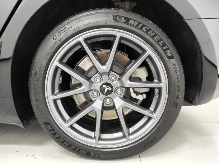 Model 3 2022 Model Rear-wheel drive version – фото 7