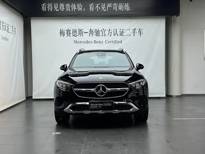 Mercedes-Benz GLC 2023 Model GLC 260 L 4MATIC Dynamic Model 7 seat – фото 2