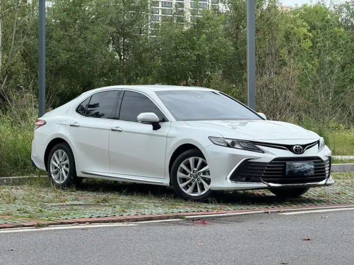 Toyota Camry 2023 Model 2.0G Deluxe Edition – фото 3