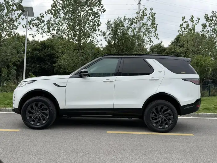 Land Rover Discovery 2023 Model Facelift 360PS R-Dynamic S