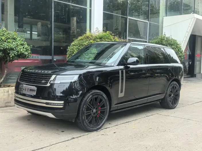 Range Rover 2024 Model 3.0 L6 400PS Shengshi Extended Edition 7 seat – фото 1