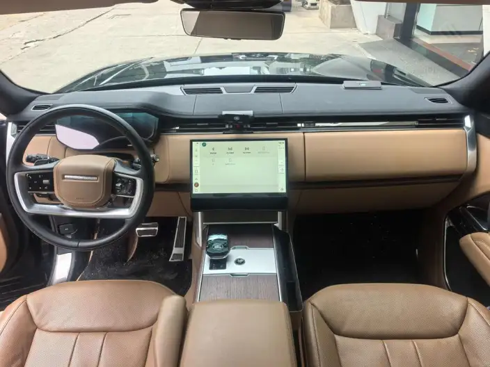 Range Rover 2024 Model 3.0 L6 400PS Shengshi Extended Edition 7 seat – фото 4