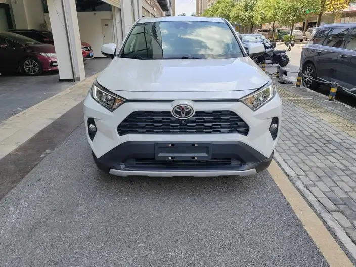 Toyota RAV4 2021 Model 2.0L CVT 2WD Fashion edition – фото 2