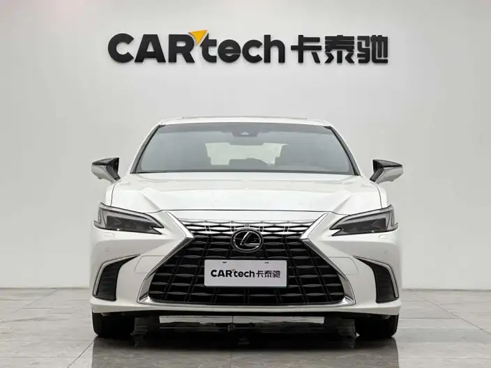 Lexus ES 2025 Model 200 Premium – фото 2