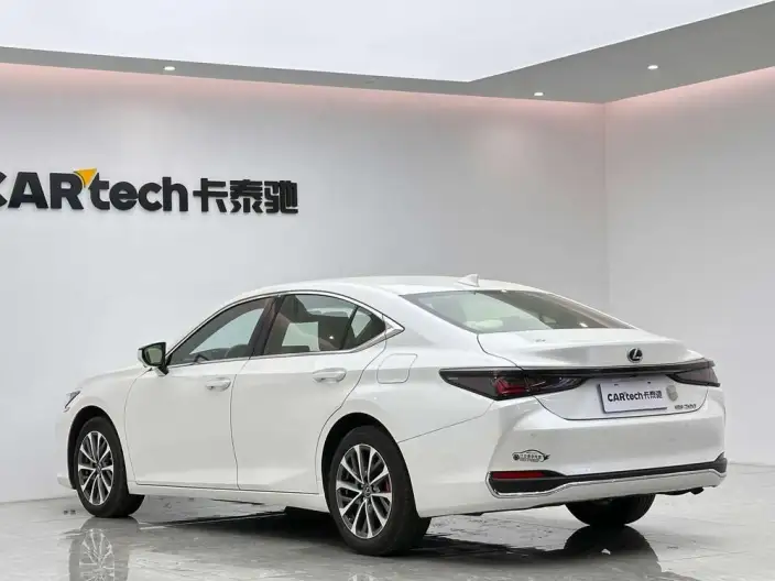 Lexus ES 2025 Model 200 Premium – фото 5