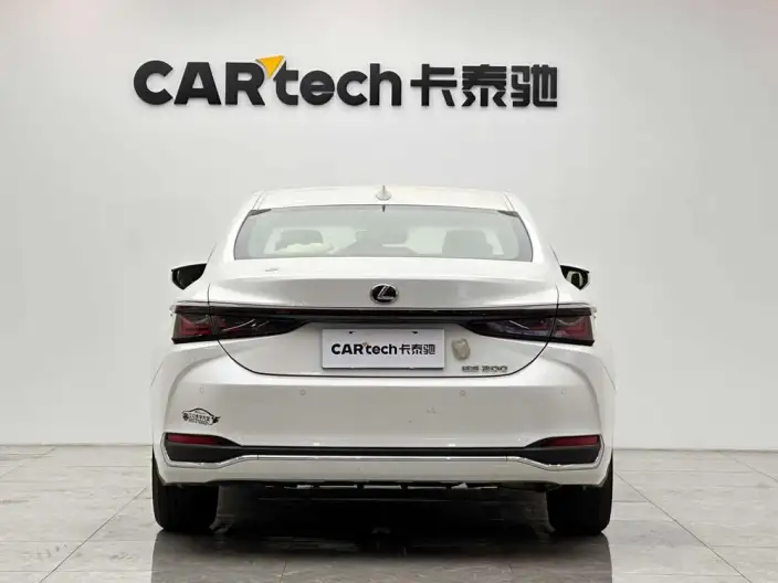 Lexus ES 2025 Model 200 Premium – фото 6