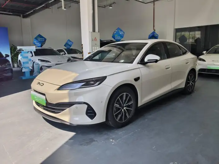 BYD Seal 06 DM 2025 Model Smart Driving Edition DM-i 120KM Exclusive Model – фото 1