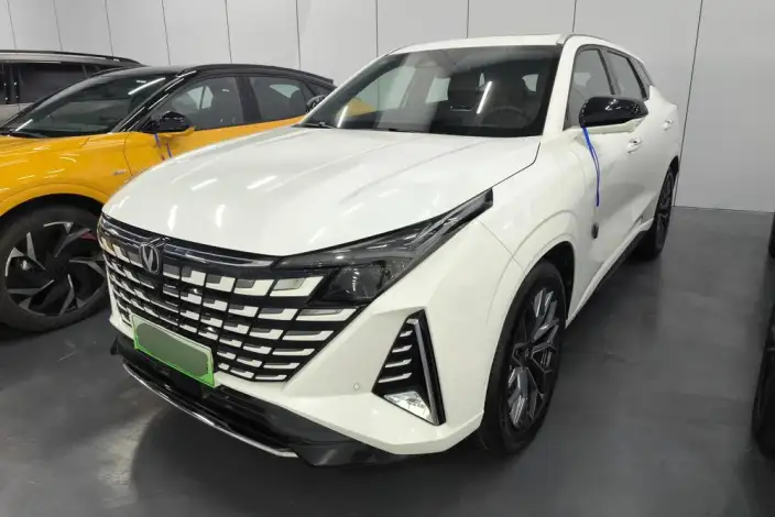 Changan UNI-Z 2025 Model 1.5T DCT Noble Model – фото 1
