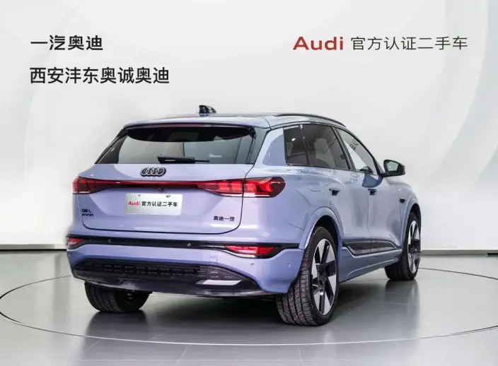 AUDI Q6L e-tron 2026 Model First Edition Pilot Edition – фото 4
