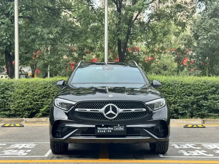 Mercedes-Benz GLC 2024 Model Facelift GLC 260 L 4MATIC Luxury Model 7 seat – фото 2