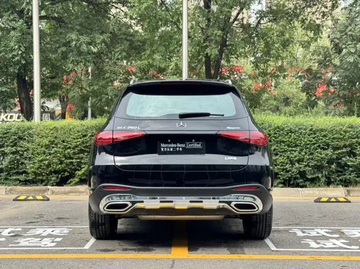 Mercedes-Benz GLC 2024 Model Facelift GLC 260 L 4MATIC Luxury Model 7 seat – фото 6