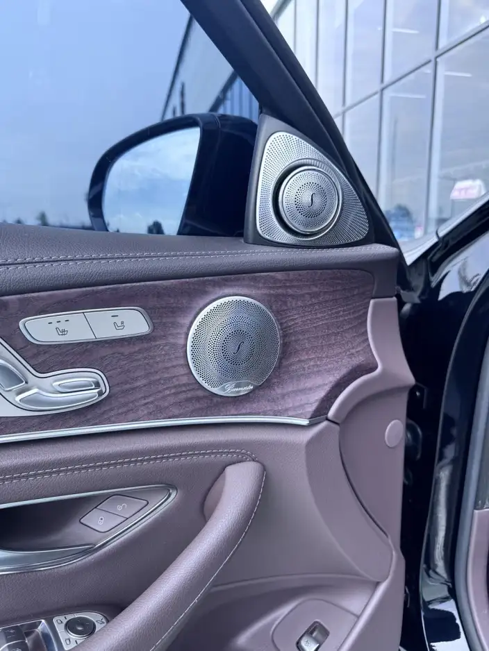 Mercedes-Benz E-Class 2023 Model E 300 L Fashion Model sedan – фото 8