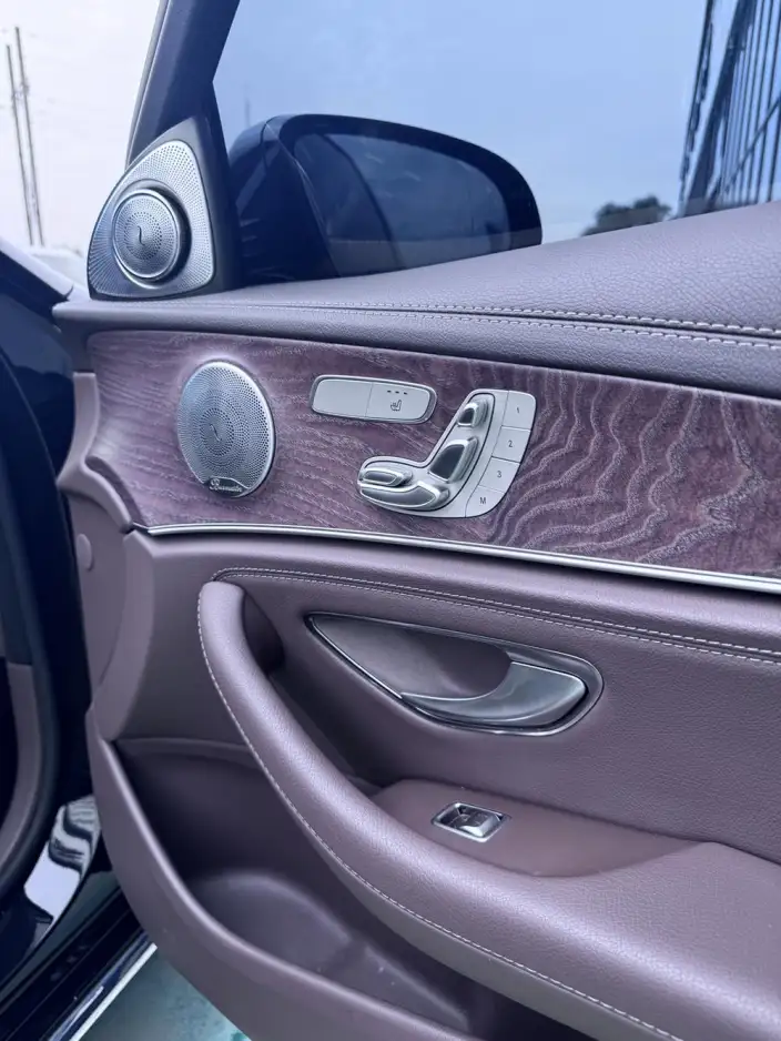 Mercedes-Benz E-Class 2023 Model E 300 L Fashion Model sedan – фото 9
