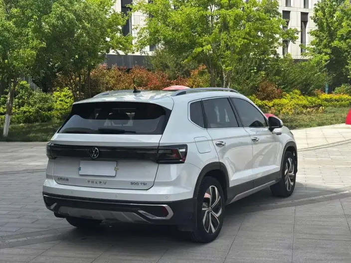 Volkswagen Tharu 2023 Model 300TSI 2WD Moonlight Edition – фото 6