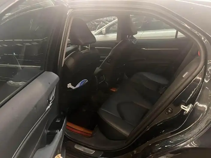 Toyota Camry 2023 Model 2.0G Deluxe Edition – фото 9