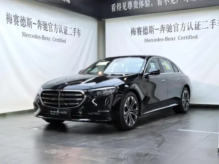 Mercedes-Benz E-Class PHEV 2024 Model E 350 e L sedan – фото 1