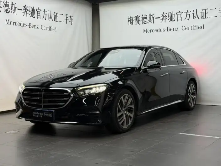 Mercedes-Benz E-Class 2024 Model E 300 L Fashion Model sedan – фото 1