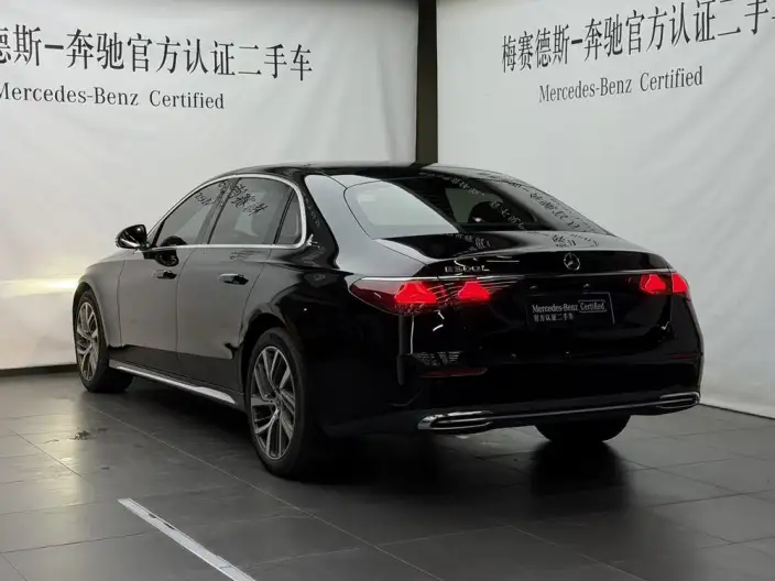 Mercedes-Benz E-Class 2024 Model E 300 L Fashion Model sedan – фото 4