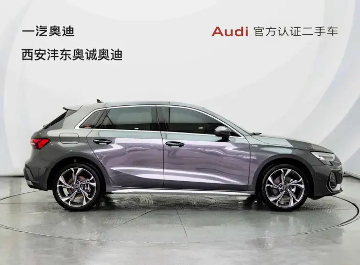 Audi A3 2026 Model Sportback 35 TFSI Continental Flying Spur Exclusive Model – фото 5