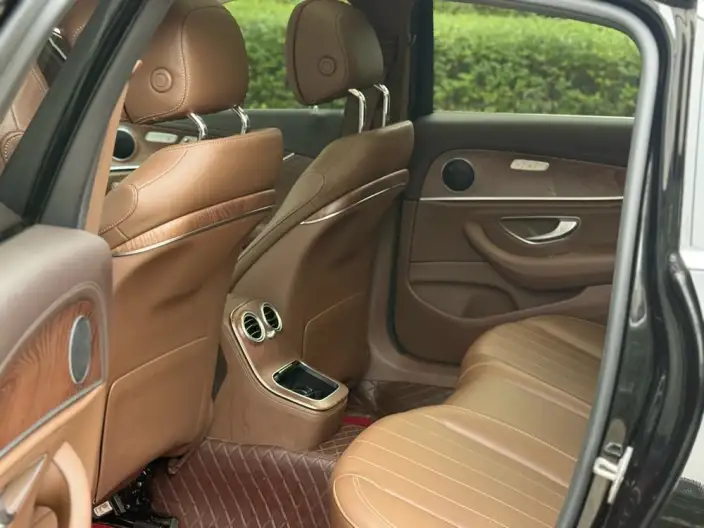 Mercedes-Benz E-Class 2023 Model E 300 L Fashion Model sedan – фото 9