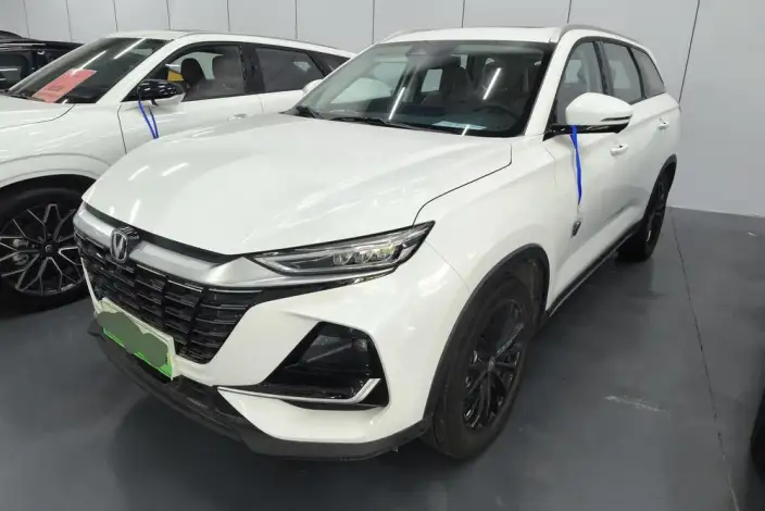 Changan CS75 2026 Model PRO 1.5T DCT Exclusive Model 7 seat – фото 1