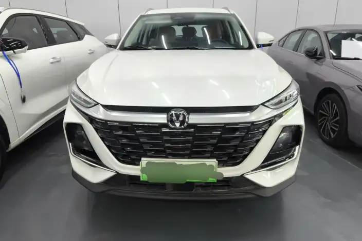 Changan CS75 2026 Model PRO 1.5T DCT Exclusive Model 7 seat – фото 2