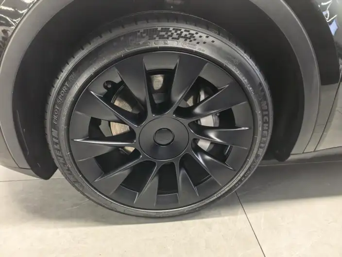 Model Y 2023 Model Rear-wheel drive version – фото 7