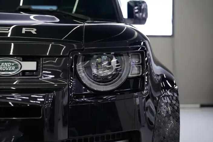 Land Rover Defender 2023 Model Facelift 110 P400 X-Dynamic HSE – фото 9