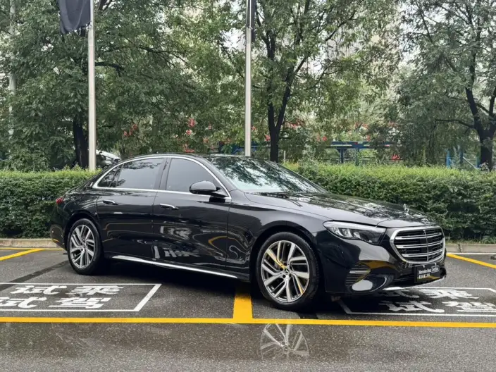 Mercedes-Benz E-Class 2024 Model Facelift E 300 L Fashion Model sedan – фото 3