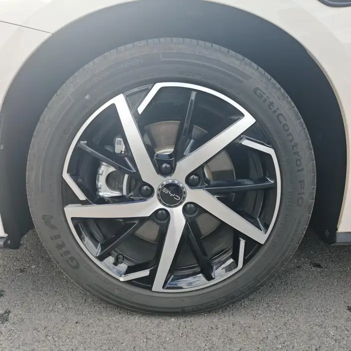 BYD Seal 07DM 2026 Model DM-i 230KM Flagship Model – фото 6