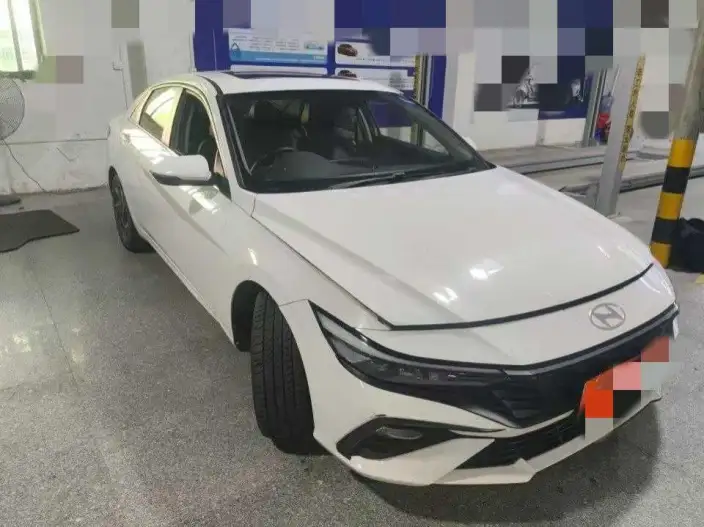Hyundai Ioniq 2023 Model 1.5L CVT GLX Elite Edition – фото 5