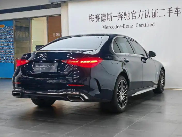 Mercedes-Benz C-Class 2026 Model C 260 L Sports sedan – фото 5