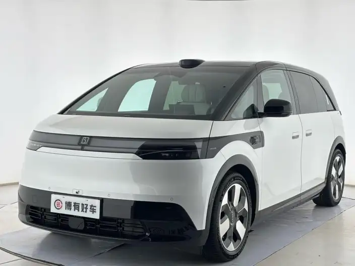 ZEEKR MIX 2025 Model 76kWh Smart Driving Edition – фото 1